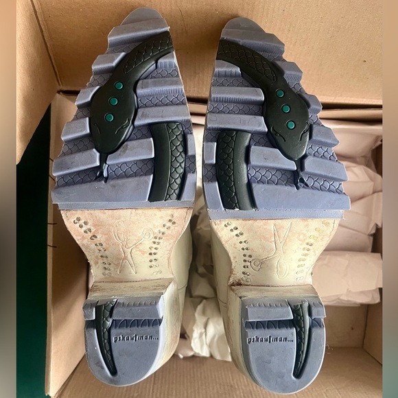 Pskaufman White Leather Boots size 9 - Picture 3 of 5